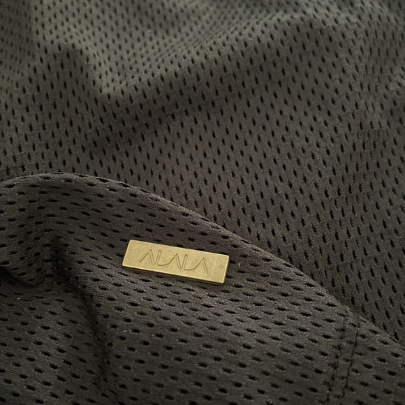 Alala Block Cutaway Mesh Athletic
Tank Top Black Loose Fit Womens Size
Small‎ - Picture 4 of 9